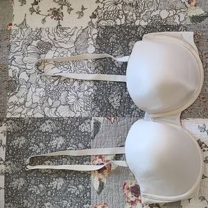 Victoria's Secret biofit multiway white convertible bra 38DD
